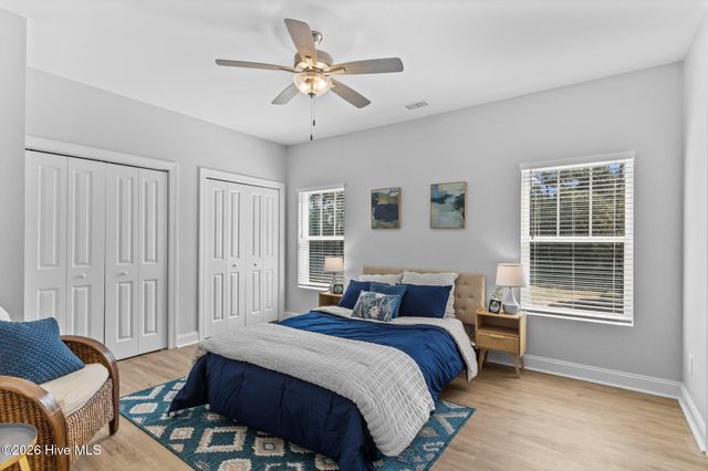 400 Lighthouse Lane B3, Cedar Point, NC 28584