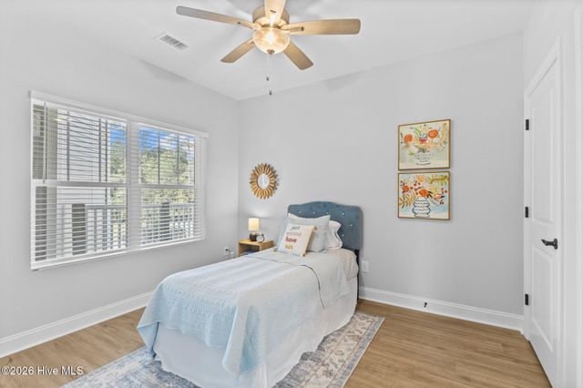 400 Lighthouse Lane B3, Cedar Point, NC 28584