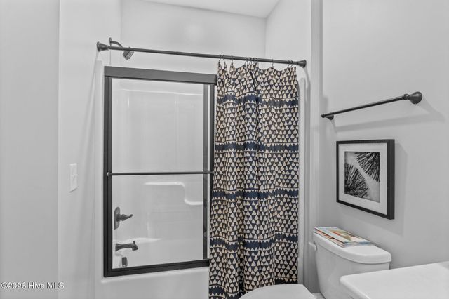 400 Lighthouse Lane B3, Cedar Point, NC 28584