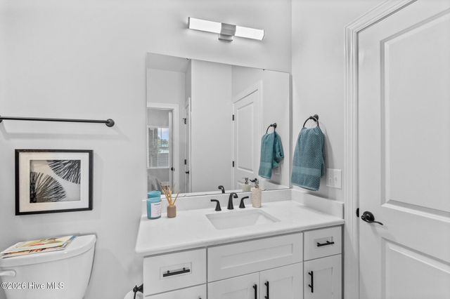 400 Lighthouse Lane B3, Cedar Point, NC 28584