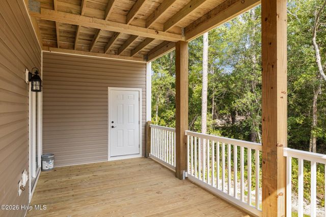 400 Lighthouse Lane B3, Cedar Point, NC 28584