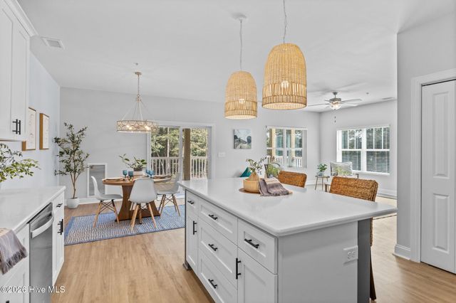 400 Lighthouse Lane B3, Cedar Point, NC 28584