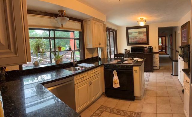 6 Old Homestead Road, Methuen, MA 01844