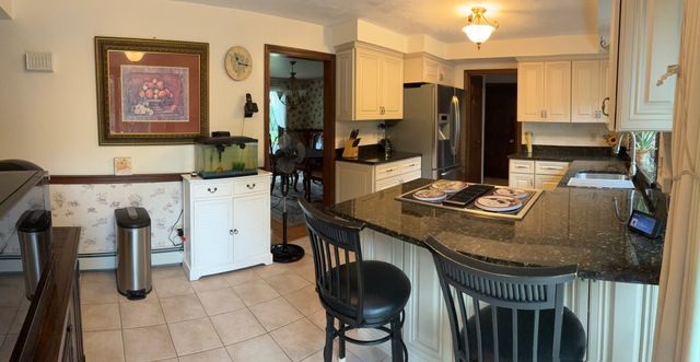 6 Old Homestead Road, Methuen, MA 01844