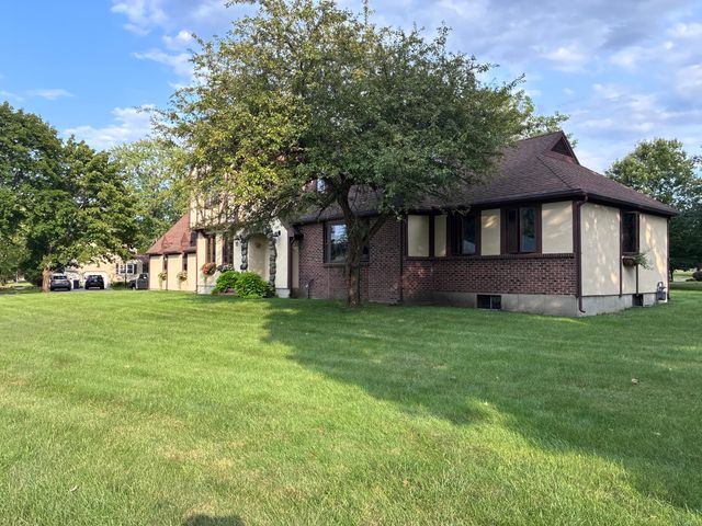 6 Old Homestead Road, Methuen, MA 01844
