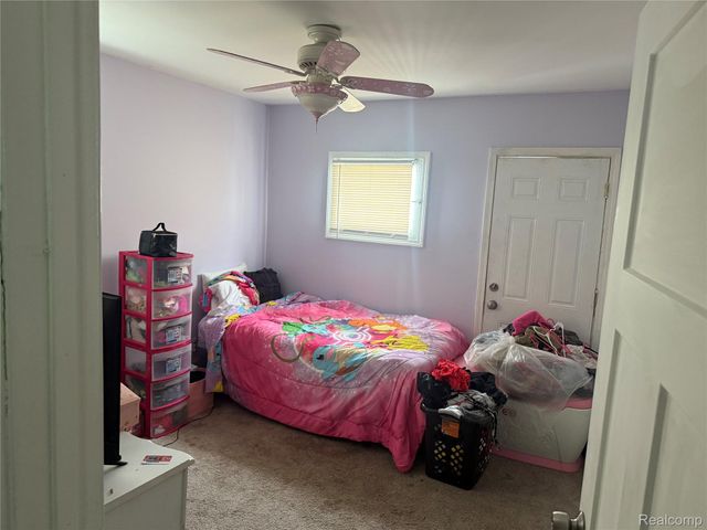 3230 Leslie Street, Detroit, MI 48238