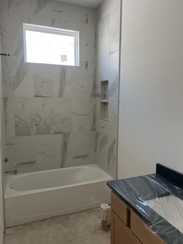 13318 Valley Orchard, Tomball, TX 77375