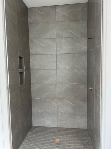 13318 Valley Orchard, Tomball, TX 77375