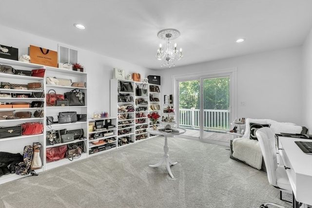 6 Strathmore Rd, Dartmouth, MA 02747