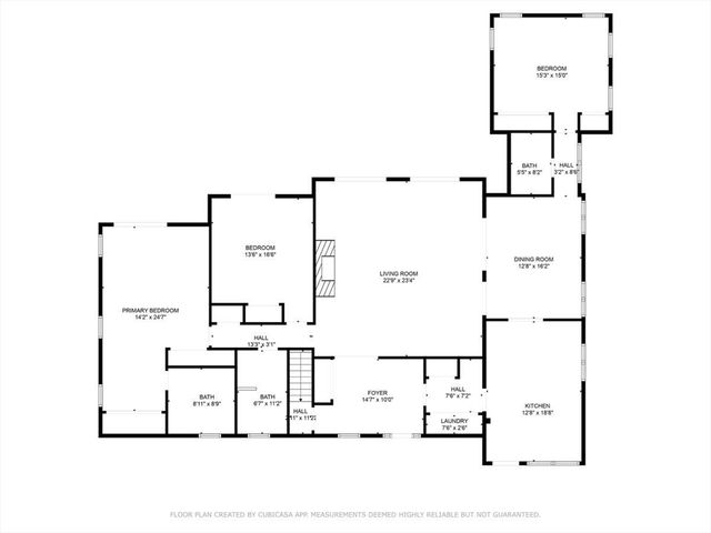 6 Strathmore Rd, Dartmouth, MA 02747