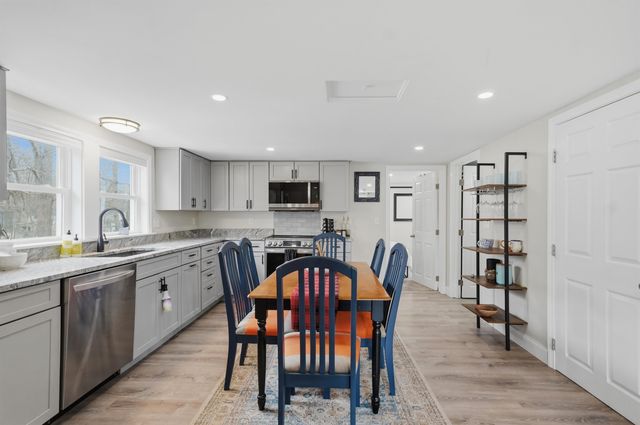 155 Court Street, Exeter, NH 03833