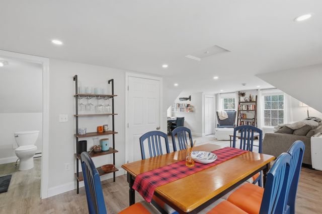 155 Court Street, Exeter, NH 03833