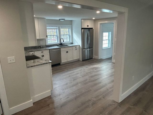 155 Court Street, Exeter, NH 03833