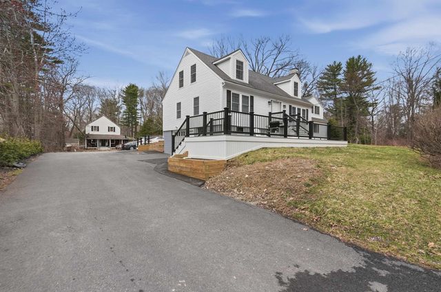 155 Court Street, Exeter, NH 03833