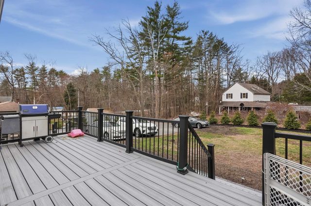155 Court Street, Exeter, NH 03833