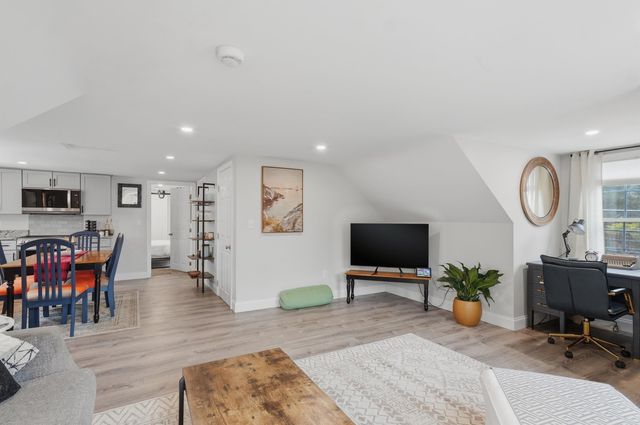 155 Court Street, Exeter, NH 03833