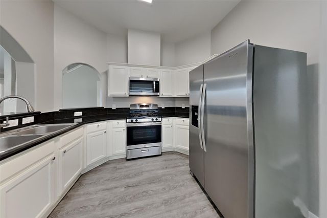 9102 Colony Cove Drive, Spring, TX 77379