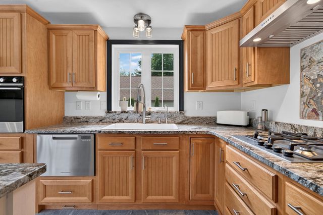 864 South Rd., Ashby, MA 01431