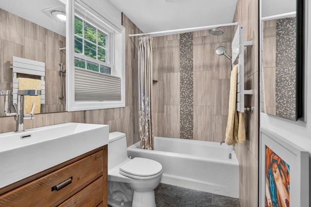 864 South Rd., Ashby, MA 01431