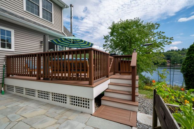864 South Rd., Ashby, MA 01431