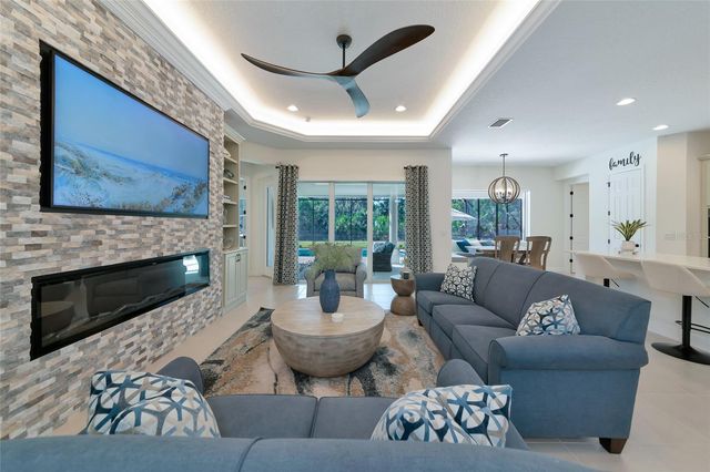 3839 158TH AVENUE CIRCLE E, Parrish, FL 34219