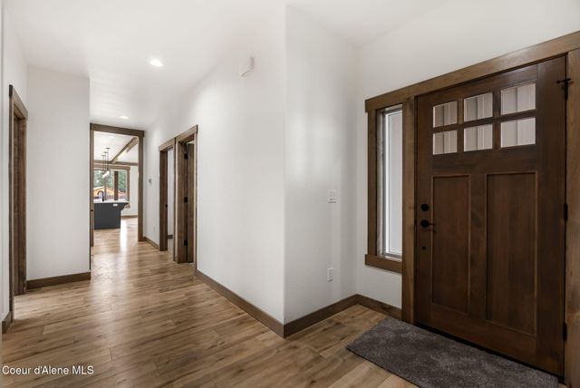 147 Backtrack RD, Sandpoint, ID 83864