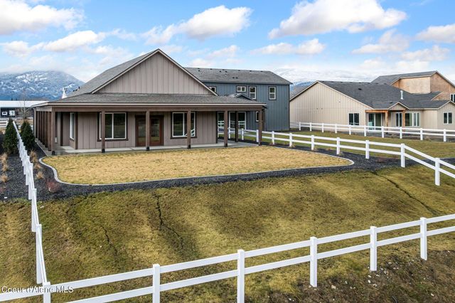 147 Backtrack RD, Sandpoint, ID 83864