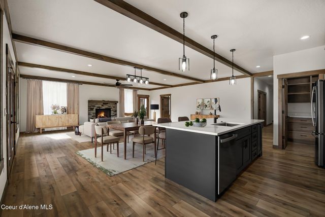 147 Backtrack RD, Sandpoint, ID 83864