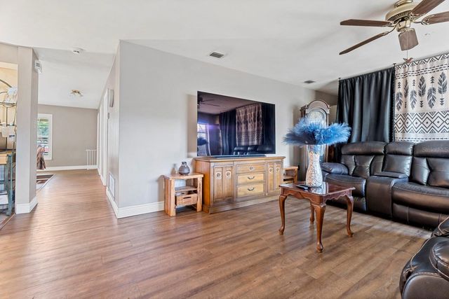 802 HASTINGS DRIVE, Kissimmee, FL 34744