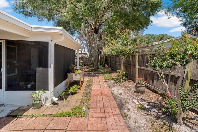 802 HASTINGS DRIVE, Kissimmee, FL 34744