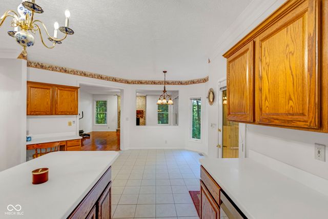 707 Emerald Drive, Lafayette, IN 47905