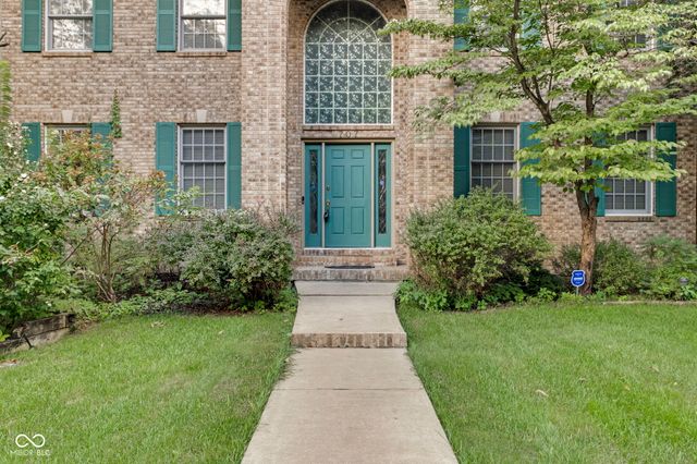 707 Emerald Drive, Lafayette, IN 47905