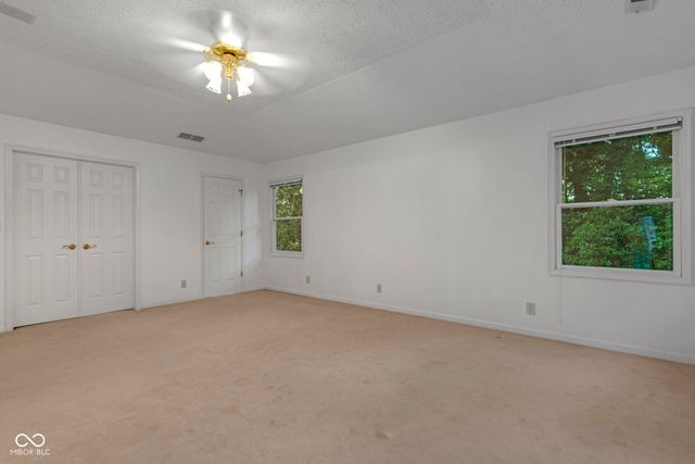 707 Emerald Drive, Lafayette, IN 47905