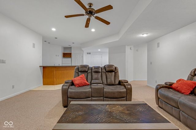 707 Emerald Drive, Lafayette, IN 47905