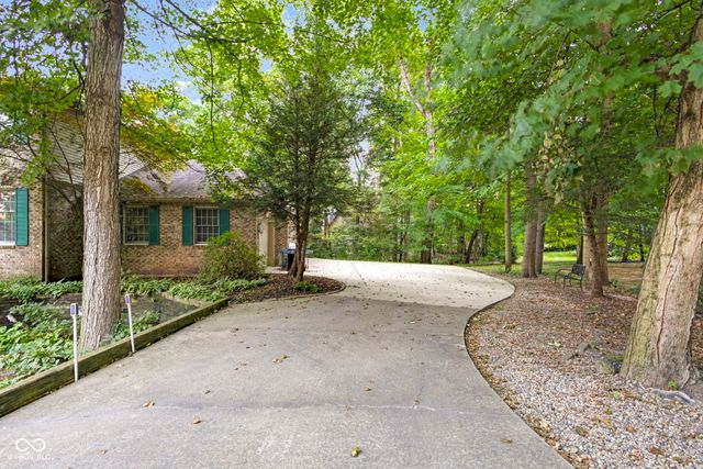 707 Emerald Drive, Lafayette, IN 47905