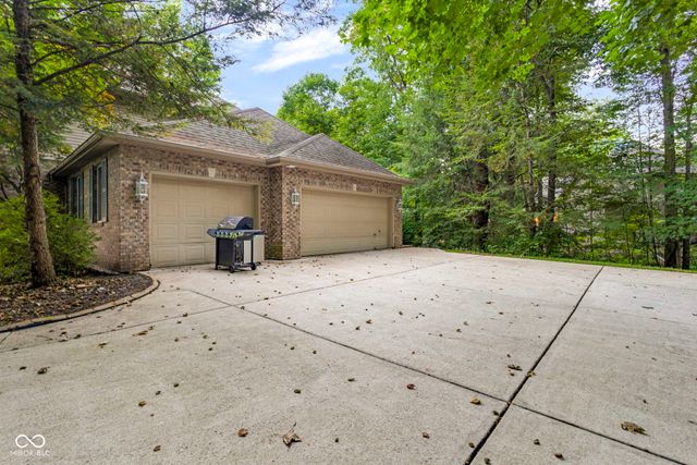 707 Emerald Drive, Lafayette, IN 47905