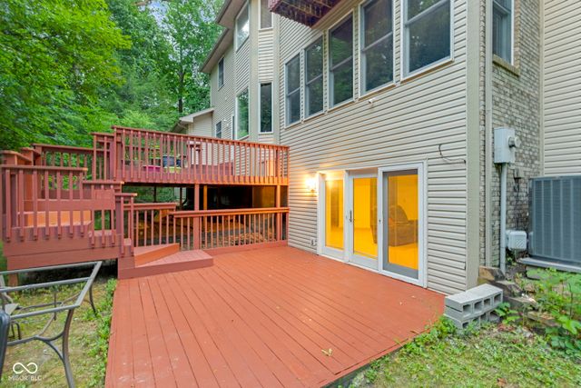 707 Emerald Drive, Lafayette, IN 47905