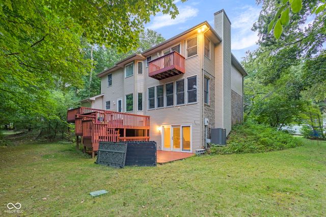 707 Emerald Drive, Lafayette, IN 47905