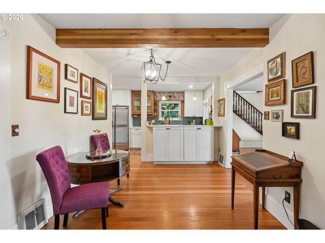1905 Se HAROLD St, Portland, OR 97202