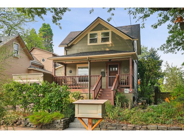 1905 Se HAROLD St, Portland, OR 97202