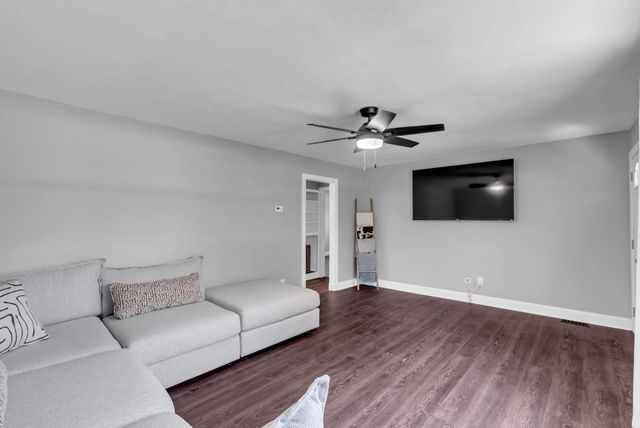 11145 Anthony Ln, Mulvane, KS 67110