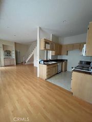 4809 Kester, Los Angeles, CA 91403