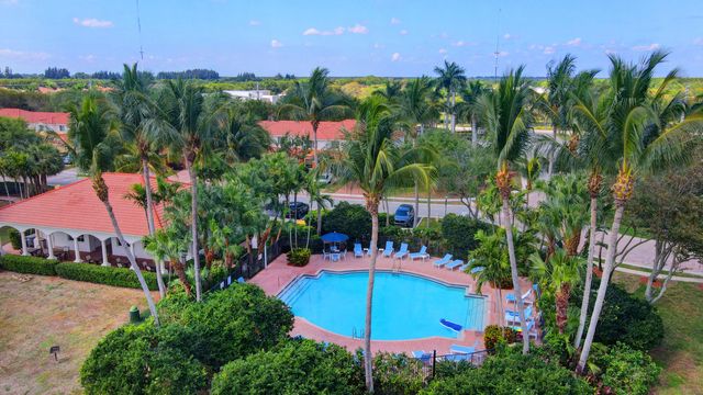 7318 Briella Drive, Boynton Beach, FL 33437