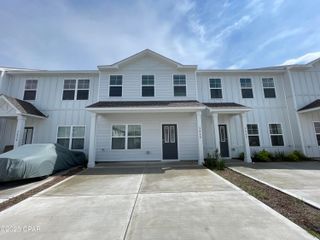 5860 Tyndall Place, Panama City, FL 32404