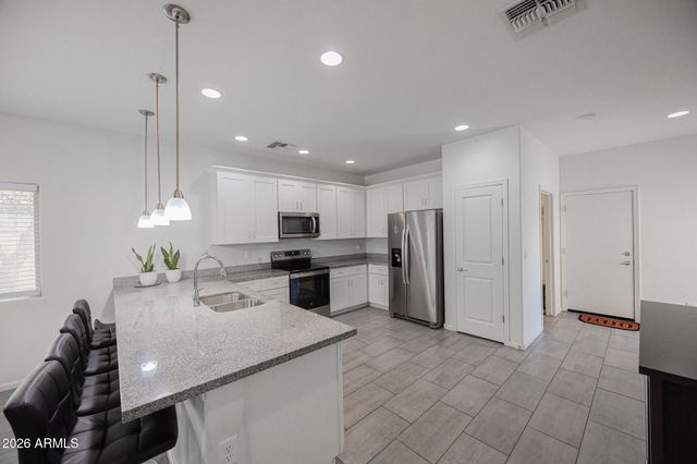 1711 W POLLACK Street, Phoenix, AZ 85041
