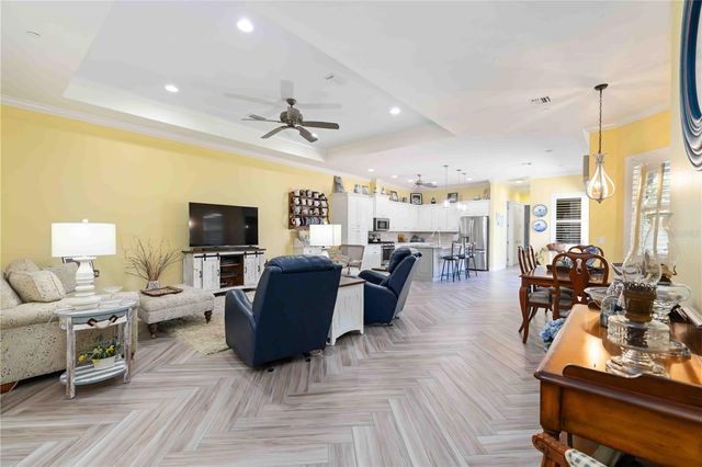 146 E TAMPA AVENUE, Venice, FL 34285