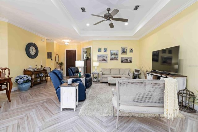 146 E TAMPA AVENUE, Venice, FL 34285