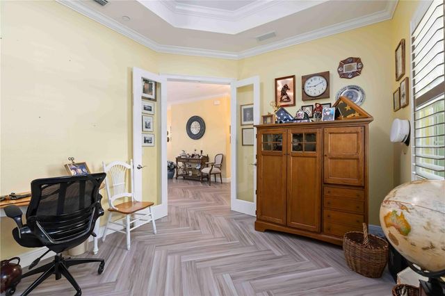 146 E TAMPA AVENUE, Venice, FL 34285