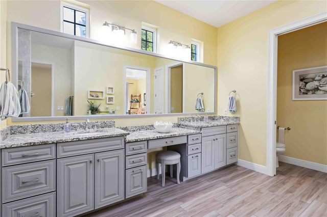 146 E TAMPA AVENUE, Venice, FL 34285