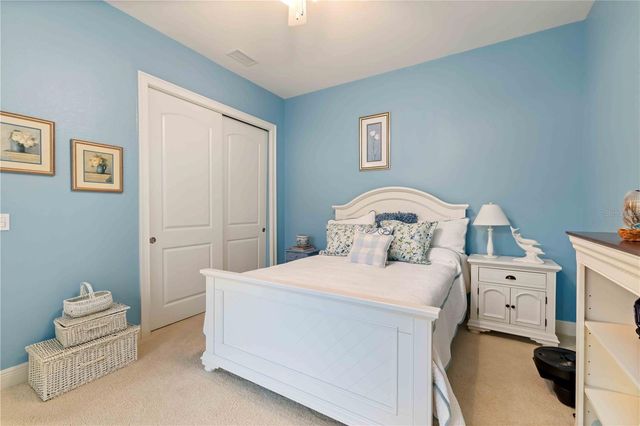 146 E TAMPA AVENUE, Venice, FL 34285